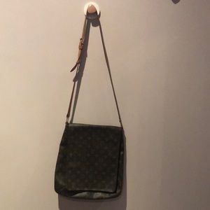 Louis Vuitton Monogram Canvas Salsa Messenger bag